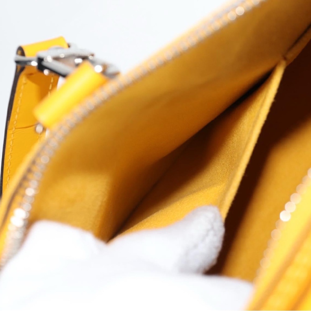 LOUIS VUITTON Epi Alma Citron PM Hand Bag Mimosa with the Matching LV strap - Picture 11 of 15